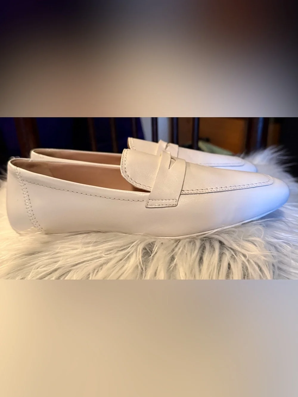 Stuart Weitzman Jet Loafers Cream Calves Leather Almond Toe Penny Loafers. NWOT